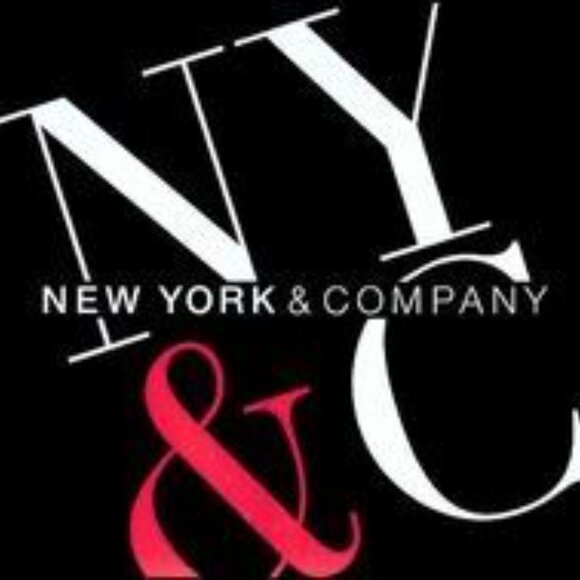 NY & COMPANY STRETCH LADIES PAISLEY BLOUSE W/CONTRASTING COLLAR/CUFFS - Picture 7 of 16